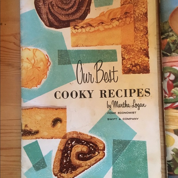 4 Vintage Paper Cookbook/Pamphlets 1950’s-60’s - Picture 5 of 6